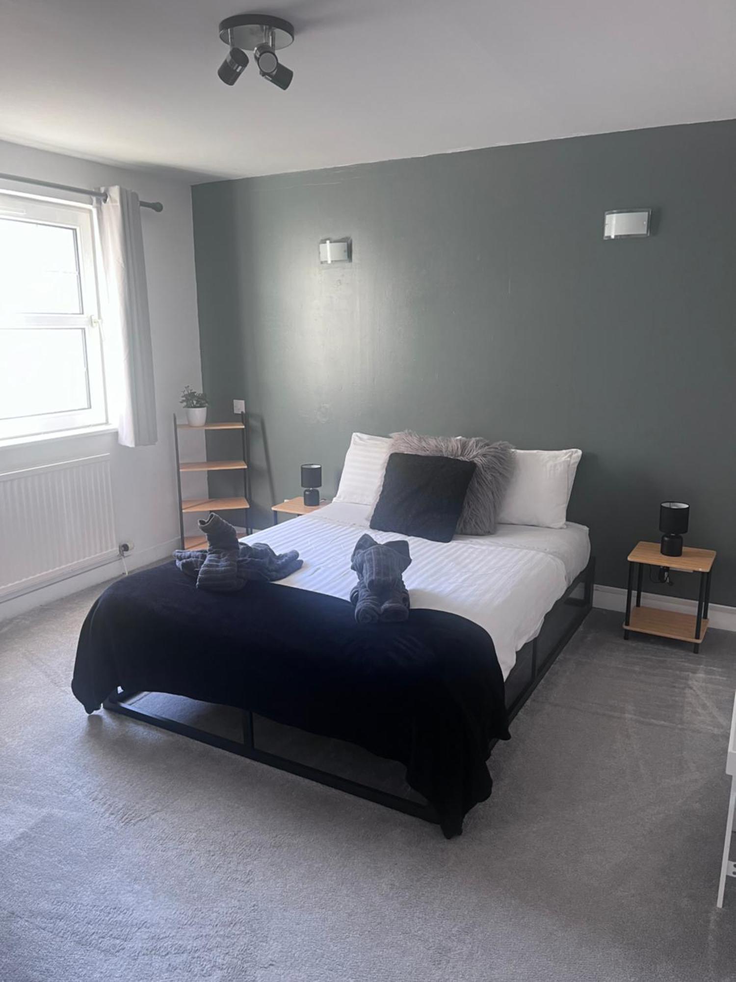 Stylish Apartment In The Heart Of 인버네스 외부 사진